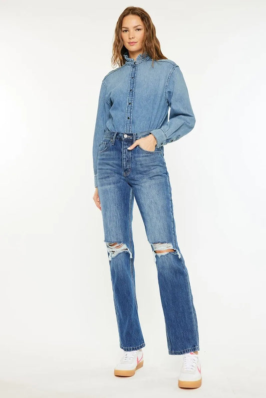Kancan Ultra High Rise 90's Boyfriend Jeans. Medium Wash.