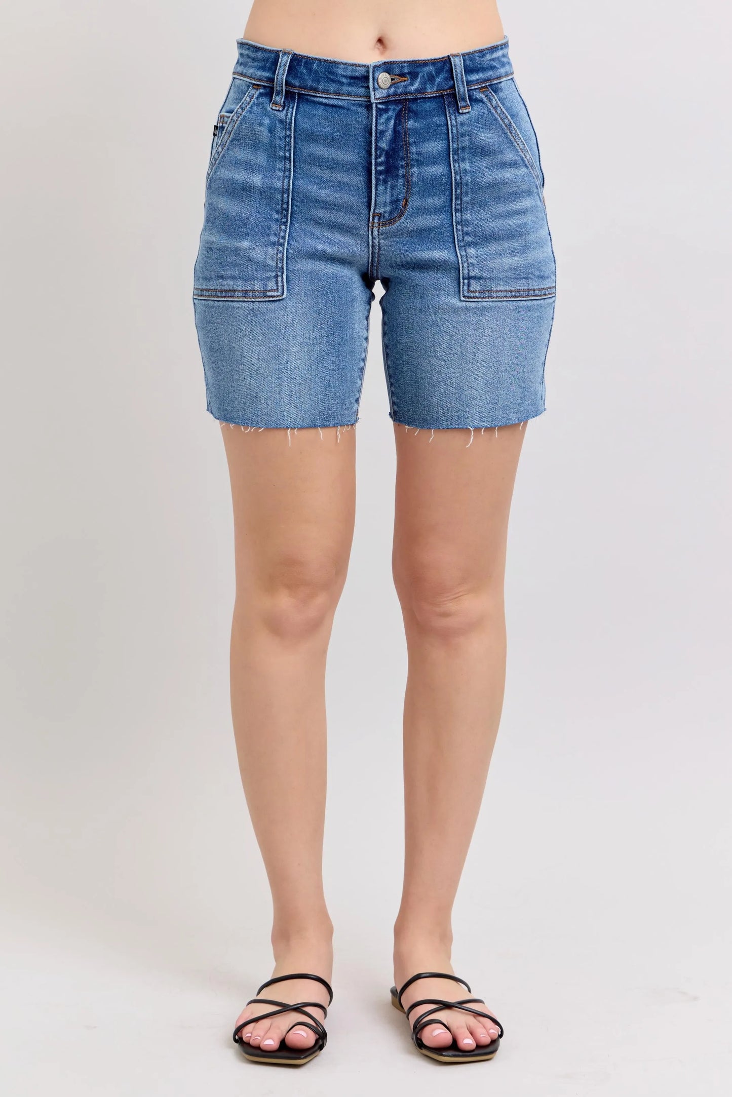 Judy Blue Mid Rise Bermuda Denim Shorts W/ Back Flap Pockets. Medium Wash.