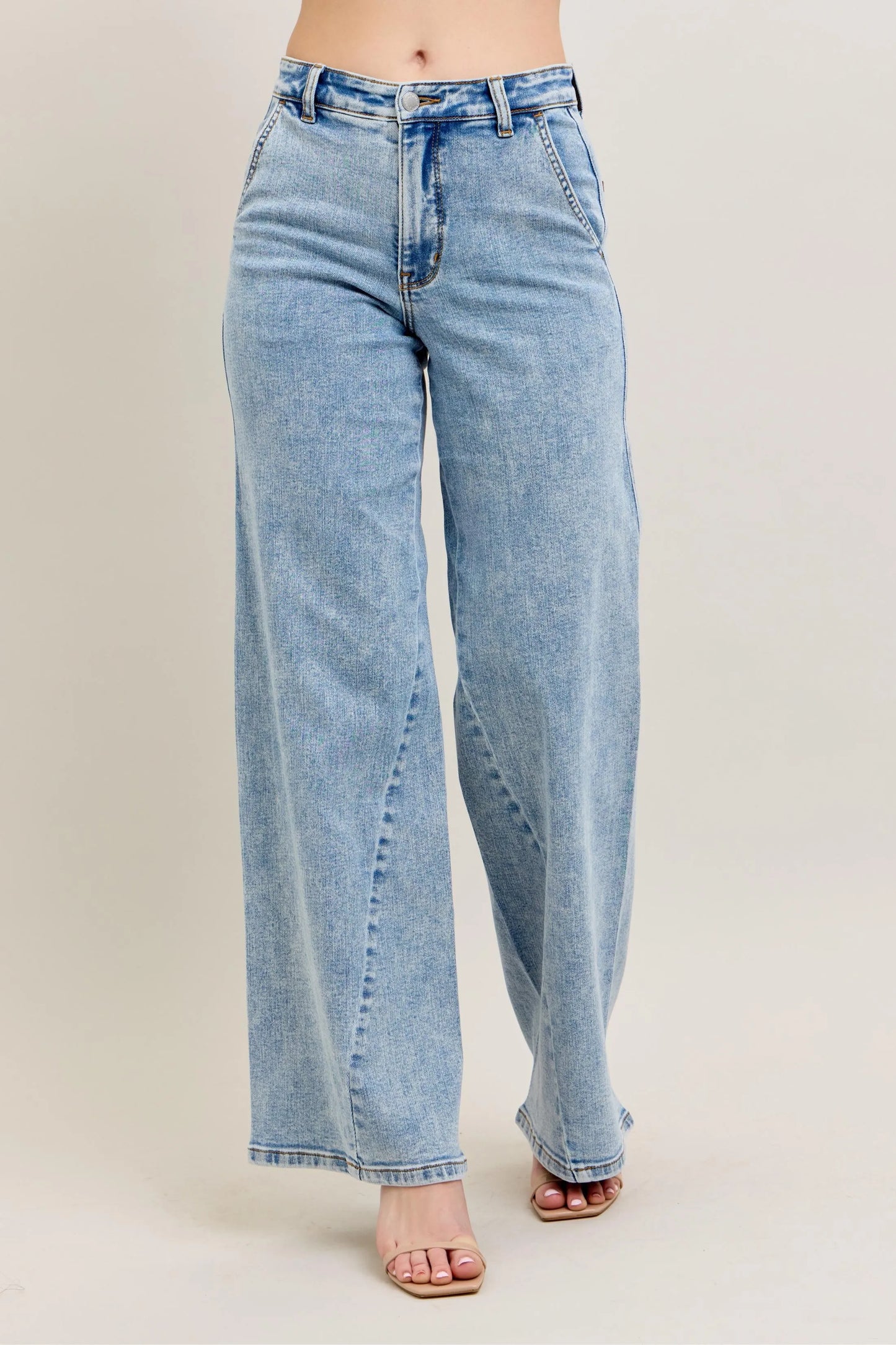 Judy Blue High Waist Wide Leg Jeans with Skewed Inseam. Light Wash.