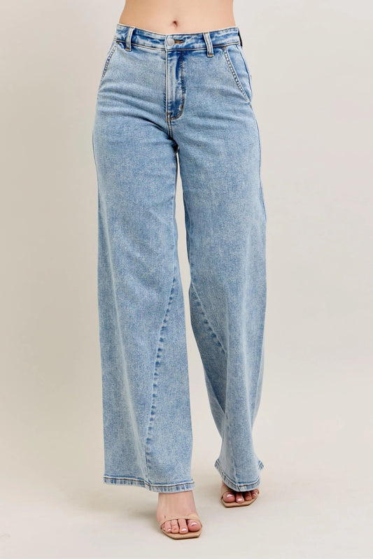 Judy Blue High Waist Wide Leg Jeans with Skewed Inseam. Light Wash.